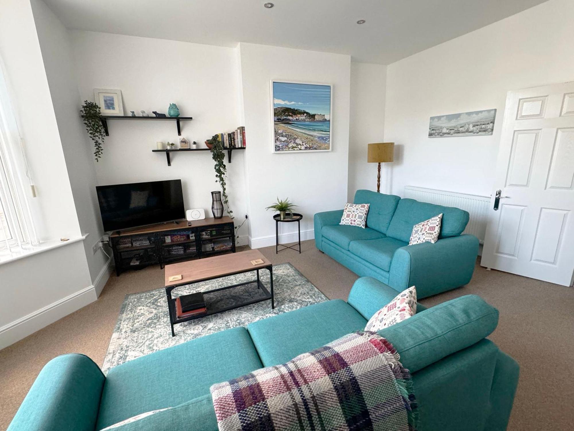 Private Parking, Central Llandudno, King Bed With Ensuite At Clement Lodge Екстер'єр фото